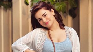 avneet kaur net worth